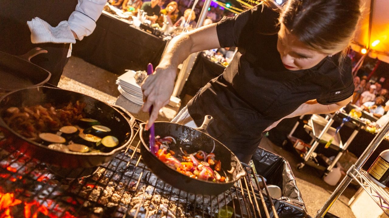 Food Prize Battle for the Golden Fork 01