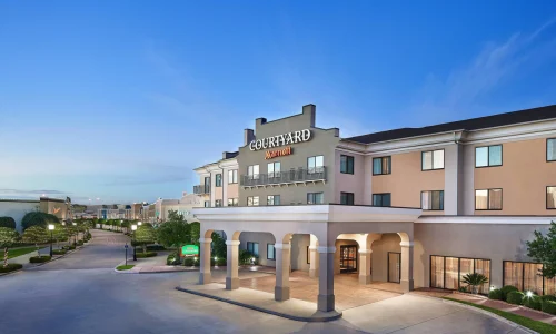 courtyard-marriott-boardwalk